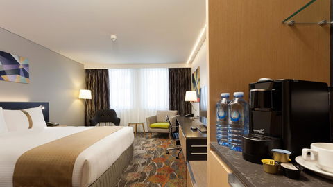Holiday Inn Perth City Centre, An IHG Hotel - Food Delivery Shop 7