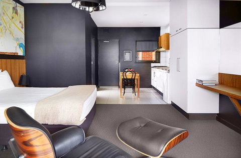 Riverview On Mount Street - Food Delivery Shop 34