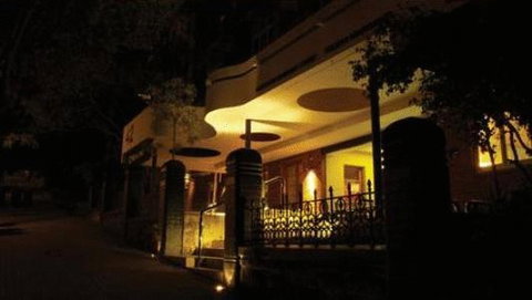 Riverview On Mount Street - Food Delivery Shop 12