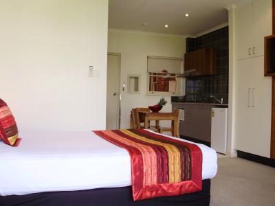 Riverview On Mount Street - Food Delivery Shop 14