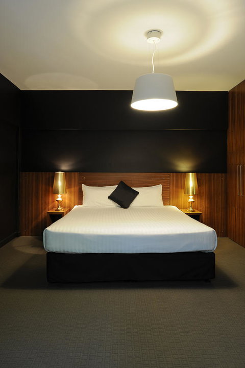 Riverview On Mount Street - Food Delivery Shop 21