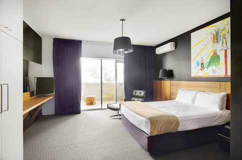 Riverview On Mount Street - Food Delivery Shop 33