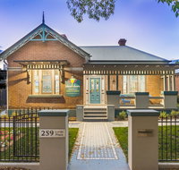 Blue Door Apartments - Food Delivery Shop
