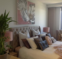 La Sea-esta Retreat at South Beach - Food Delivery Shop