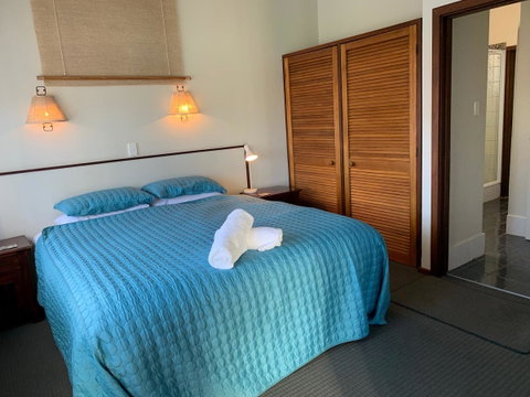 Beachside Prevelly Villas - Food Delivery Shop 20