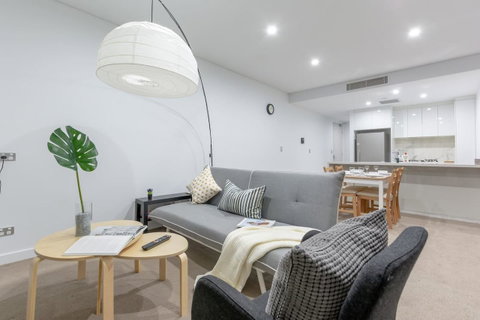 Inner City Stylish Apt Walk To Green Square - Food Delivery Shop 0