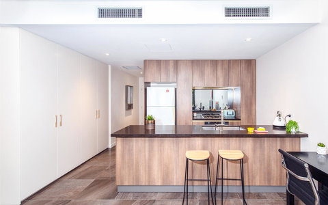 DD Apartments On Day - Pet Food Australia 10