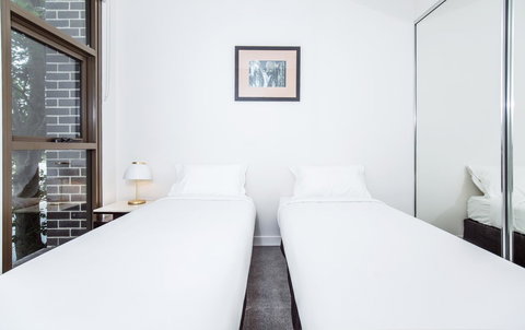 DD Apartments On Day - Pet Food Australia 16