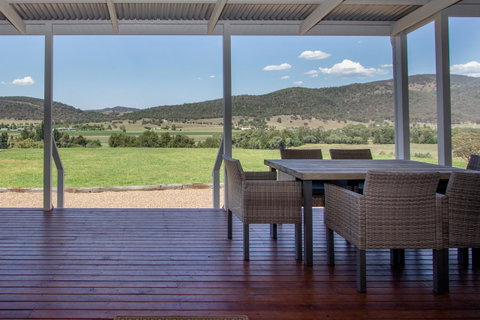 Stay In Mudgee The Grove, The Church, And Premium Private Homestead - Food Delivery Shop 2