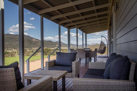 Stay In Mudgee The Grove, The Church, And Premium Private Homestead - Food Delivery Shop 8