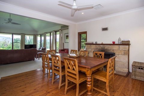 Stay In Mudgee The Grove, The Church, And Premium Private Homestead - Food Delivery Shop 37