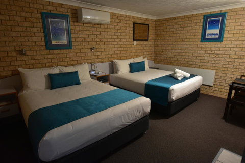 Best Western Kennedy Drive Airport Motel - Food Delivery Shop 19