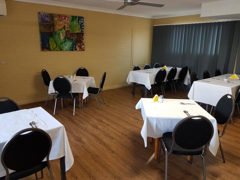 Best Western Kennedy Drive Airport Motel - Food Delivery Shop 9