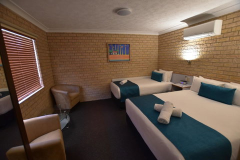 Best Western Kennedy Drive Airport Motel - Food Delivery Shop 17
