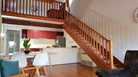 Great Escape Lofts - Food Delivery Shop 15