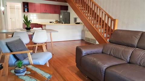 Great Escape Lofts - Food Delivery Shop 0