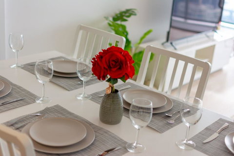 High Rise Apt In Heart Of Sydney Wt Harbour View - Food Delivery Shop 20