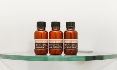 Coniston Hotel Wollongong - Food Delivery Shop 17