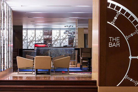 The Fullerton Hotel Sydney - Food Delivery Shop 17