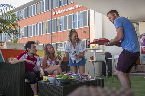 YHA Sydney Harbour - Pet Food Australia 21