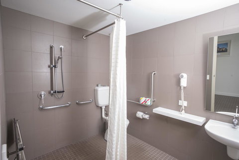 YHA Sydney Harbour - Pet Food Australia 17