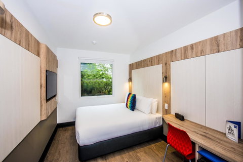Ibis Budget Sydney Airport - Food Delivery Shop 43
