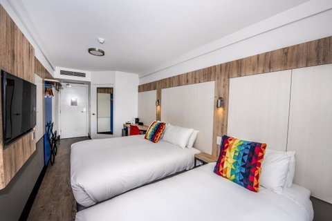 Ibis Budget Sydney Airport - Food Delivery Shop 32