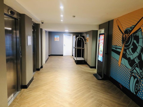 Ibis Budget Sydney Airport - Food Delivery Shop 20