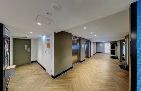 Ibis Budget Sydney Airport - Food Delivery Shop 7