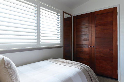 Byron Quarter Apartments - Food Delivery Shop 16