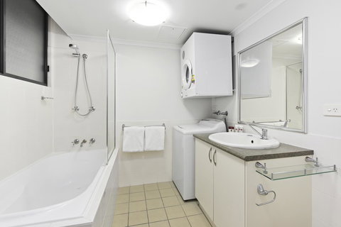 Club Wyndham Flynns Beach, Trademark Collection By Wyndham - Food Delivery Shop 18