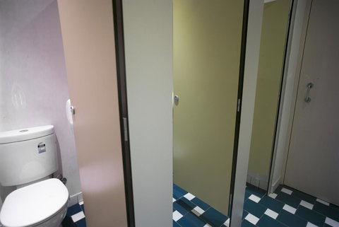 YHA Sydney Central - Pet Food Australia 16