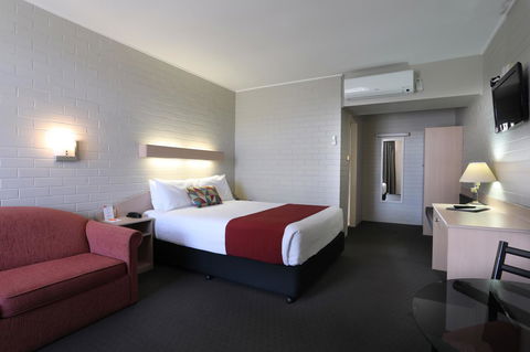 Econo Lodge Gateway Tamworth - Food Delivery Shop 3