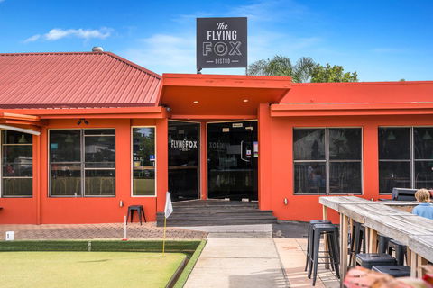 Club Byron Accommodation - Food Delivery Shop 25