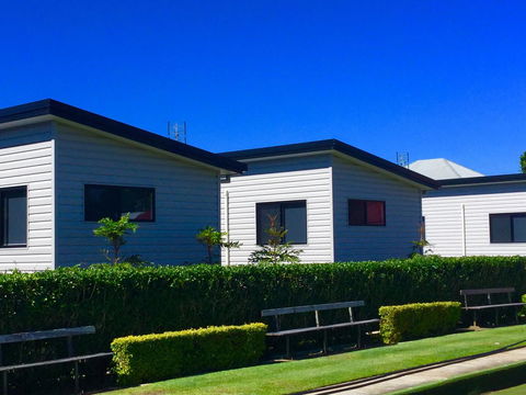 Club Byron Accommodation - Food Delivery Shop 7