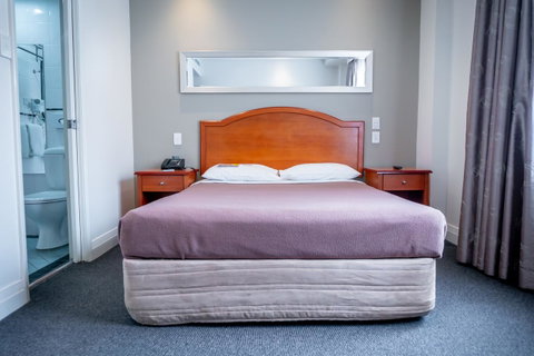 Great Southern Hotel Sydney - Food Delivery Shop 1