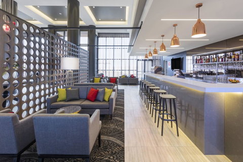 Travelodge Hotel Sydney Airport - Food Delivery Shop 11