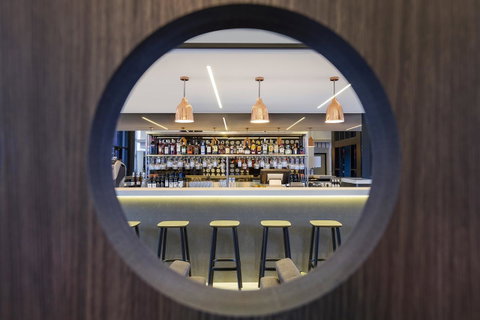 Travelodge Hotel Sydney Airport - Food Delivery Shop 9