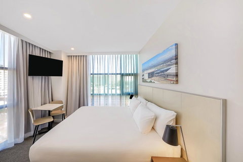 Travelodge Hotel Sydney Airport - Food Delivery Shop 4