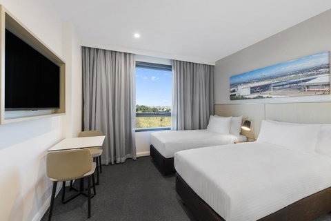 Travelodge Hotel Sydney Airport - Food Delivery Shop 23
