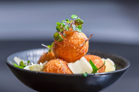 Travelodge Hotel Sydney Airport - Food Delivery Shop 21