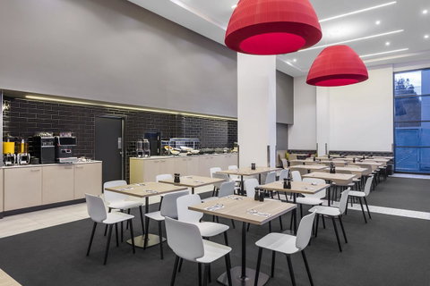 Travelodge Hotel Sydney Airport - Food Delivery Shop 28