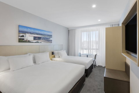 Travelodge Hotel Sydney Airport - Food Delivery Shop 19