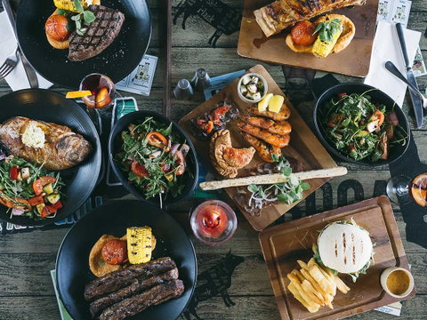 Stamford Plaza Sydney Airport Hotel & Conference Centre - Food Delivery Shop 34