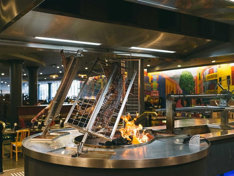 Stamford Plaza Sydney Airport Hotel & Conference Centre - Food Delivery Shop 27
