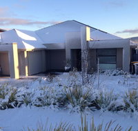 Jindabyne Executive - Food Delivery Shop