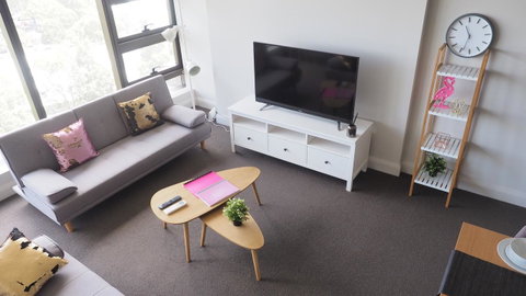 Skygarden Olympic Park View 2 Bedroom Apartment - Food Delivery Shop 30