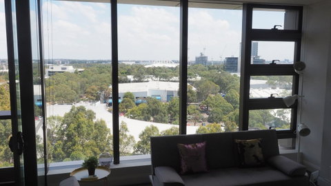 Skygarden Olympic Park View 2 Bedroom Apartment - Food Delivery Shop 23