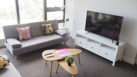 Skygarden Olympic Park View 2 Bedroom Apartment - Food Delivery Shop 22
