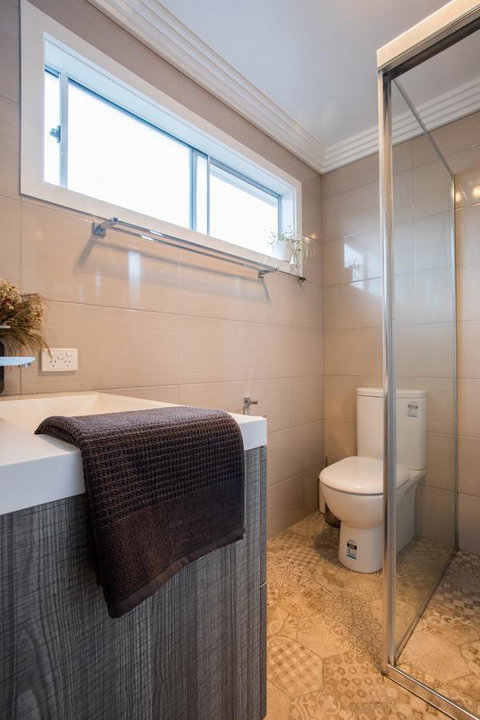 Armidale Cottage - House 2 - Food Delivery Shop 35